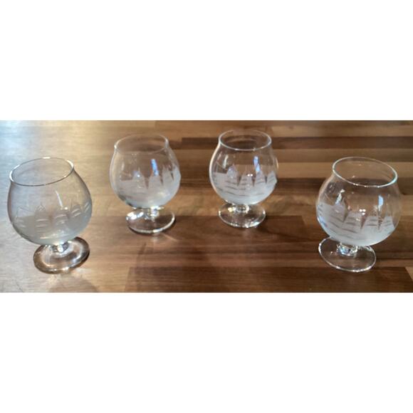 4 Toscany Clipper Ship Etched Frosted Brandy Snifter Glasses Footed 3.5” - Picture 3 of 9
